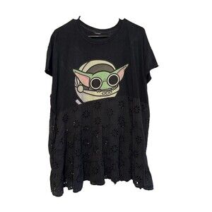 Mandolorian The Child Grogu Baby Yoda Adult T Shirt Upcycle 25X31” Tunic Top